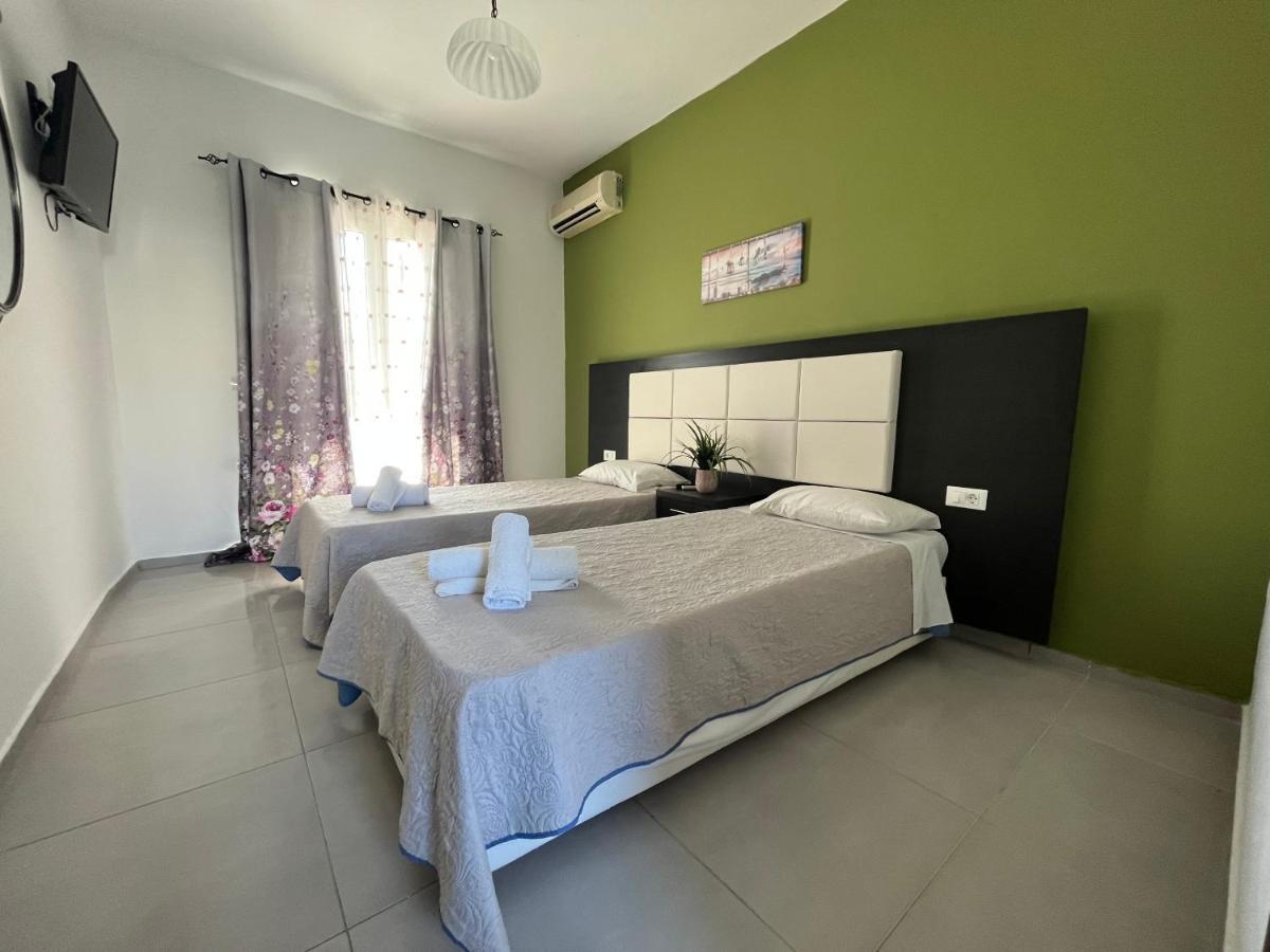 Villa Antonis Deluxe Apartments Amoudi Exterior photo