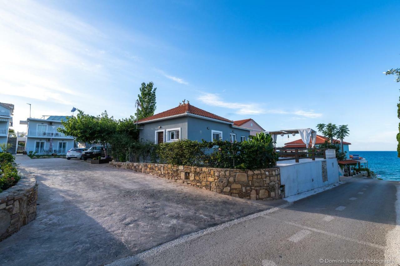 Villa Antonis Deluxe Apartments Amoudi Exterior photo
